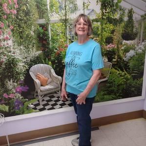 Meet your Posher, Connie